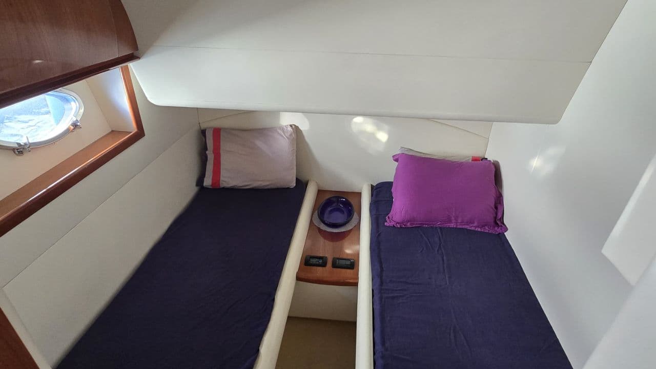 Pershing 54 view 8