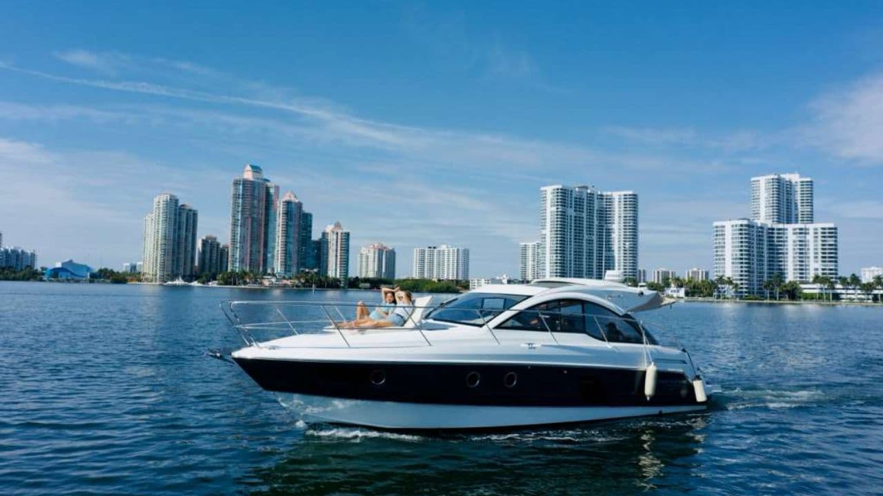 Beneteau Gran Turismo 38 view 8
