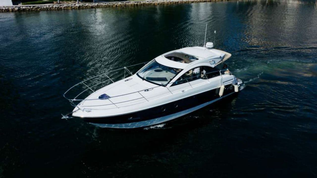 Beneteau Gran Turismo 38 view 5