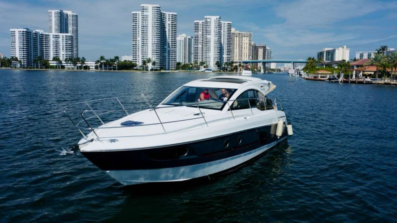 Beneteau Gran Turismo 38 view 1
