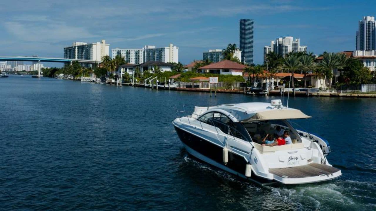 Beneteau Gran Turismo 38 view 11
