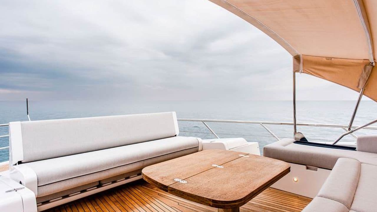 Azimut Grande 25 Metri view 16