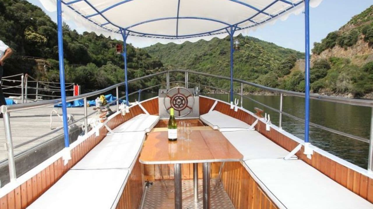 MEDINA Classic Passenger Boat view 4