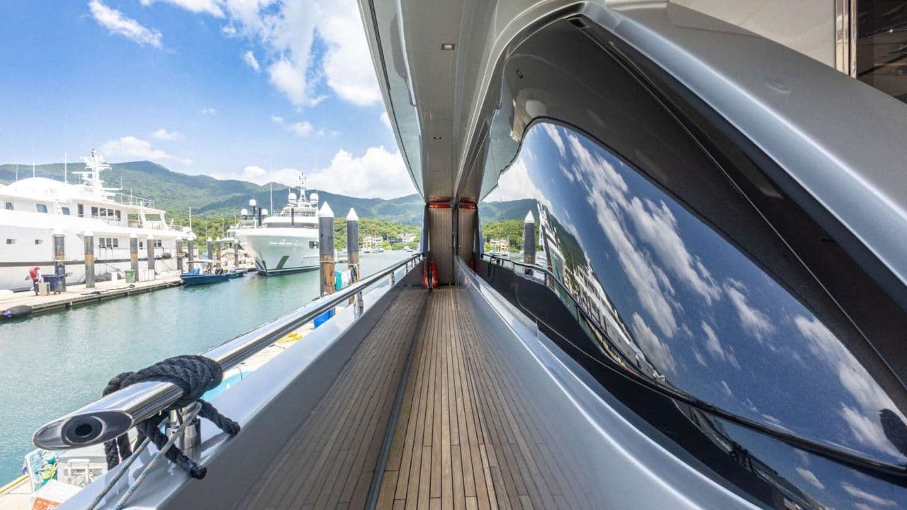 Motor Yacht Riva 100 for Sale view 29