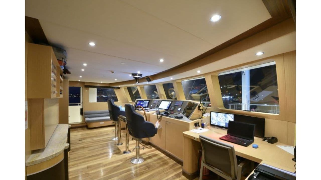 MEIRA view 30