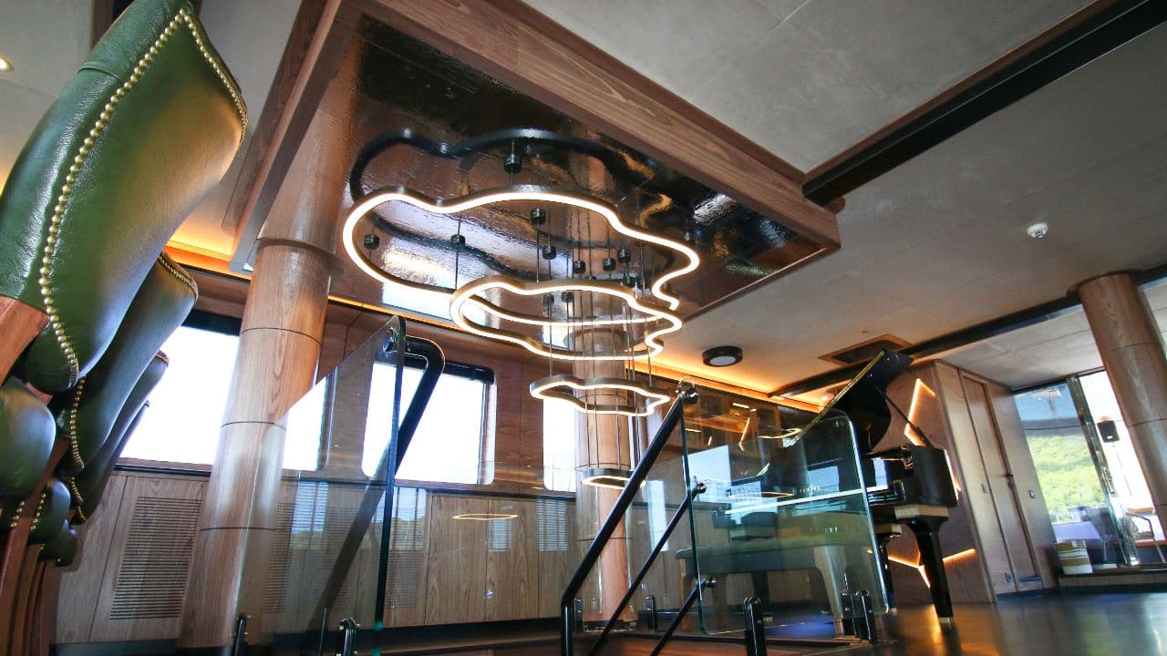 Oguz Khan view 18