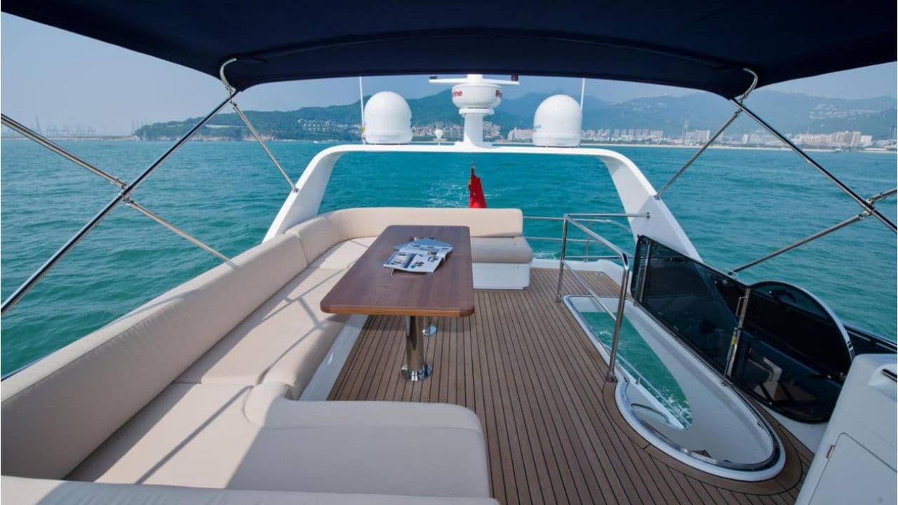 Sunbird 58 view 11