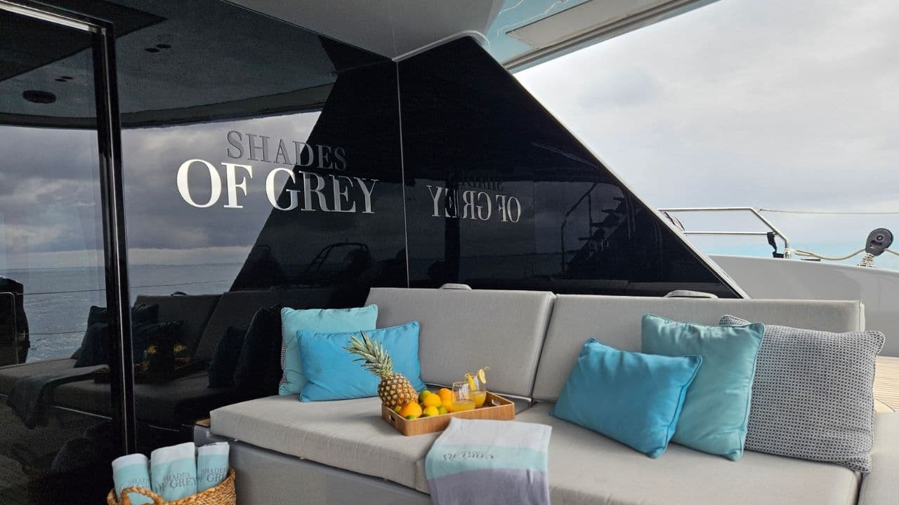 SHADES OF GREY view 7