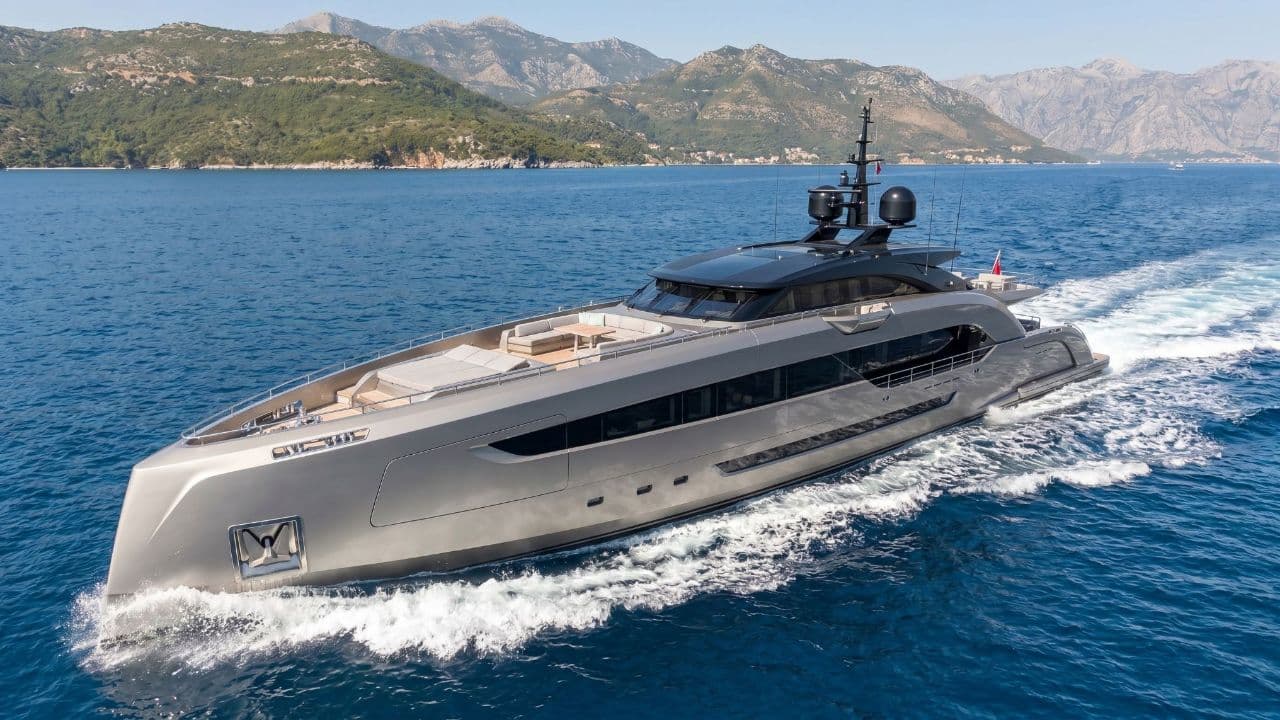 OPS-061 | 60M Custom Superyacht Project