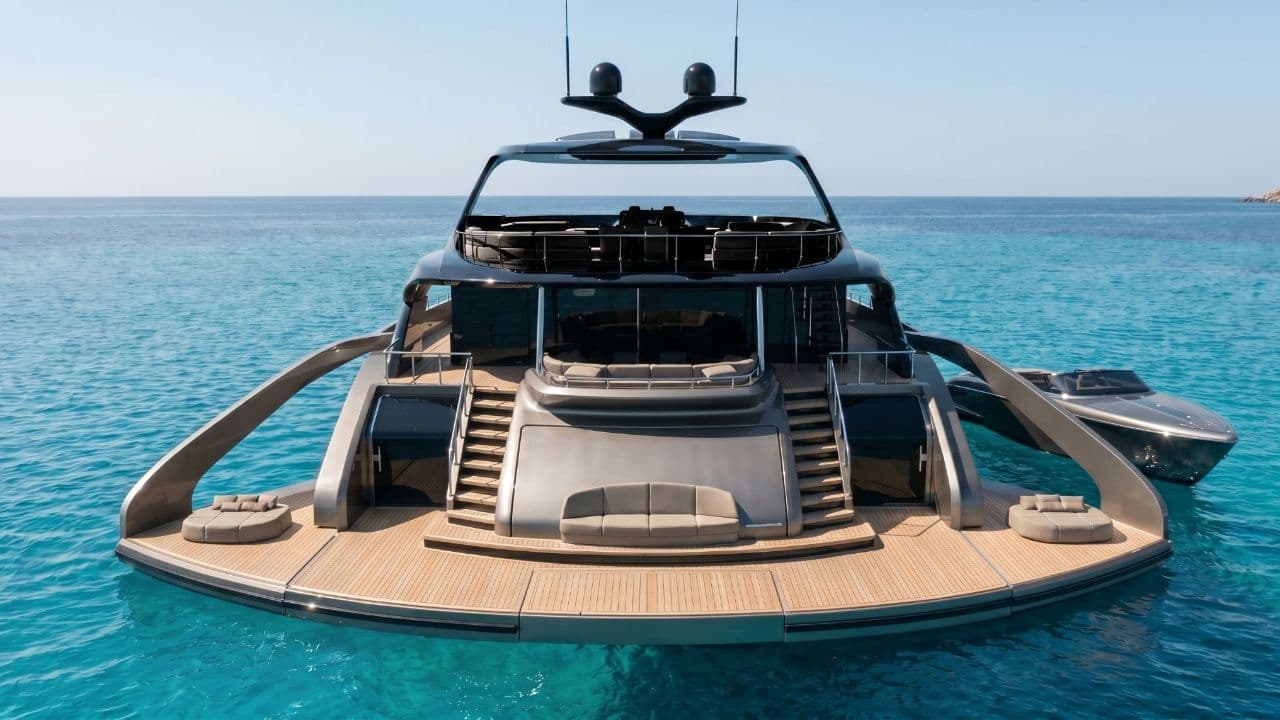 OPC-070 | Luxury Power Catamaran view 6