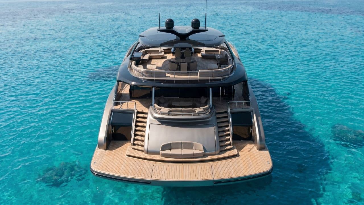 OPC-070 | Luxury Power Catamaran view 7