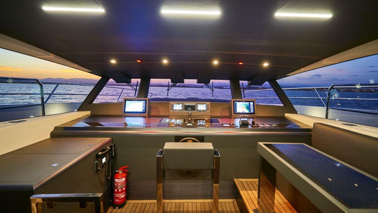 30.5M ASTONDOA CENTURY 100 | 2017 | YACHT FOR SALE view 22