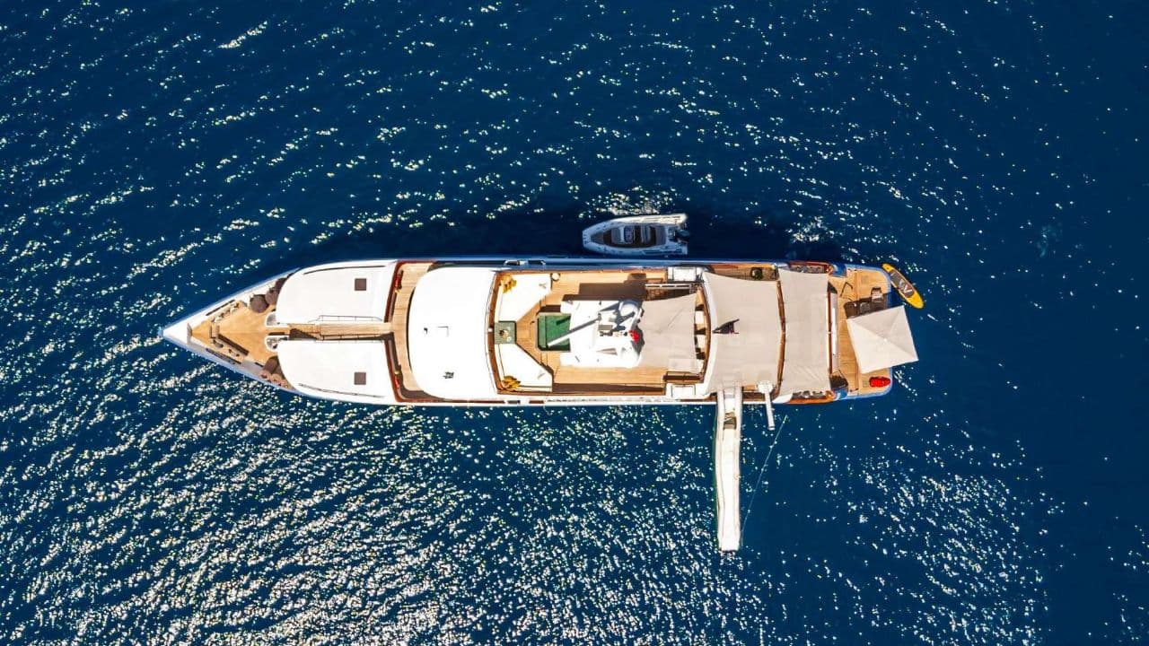 OTTAWA IV | 39M TRI-DECK MOTOR YACHT FOR SALE view 6