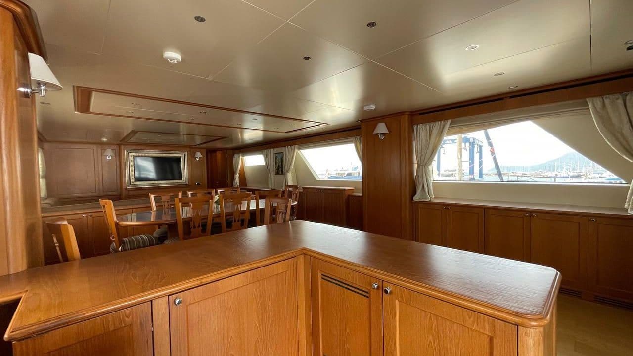 HEESEN 83 view 7