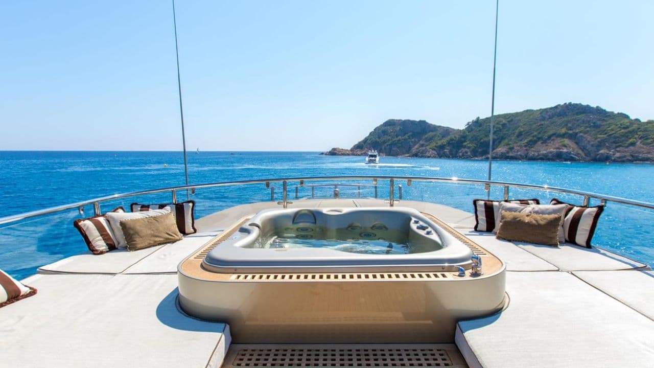 GENESIS | 43.1m ITALYACHTS Custom Motor Yacht for Sale view 11
