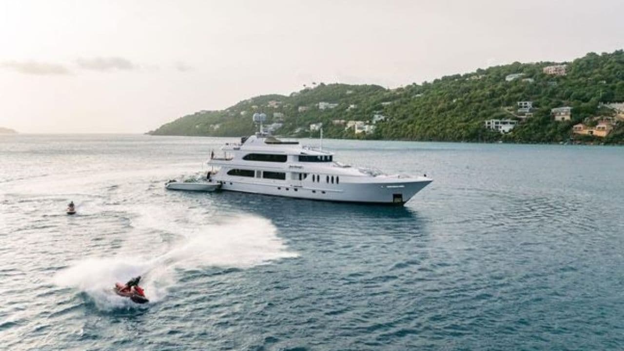 Ares Custom Yachts 141 ft | Custom Motor Yacht | 2012 view 57