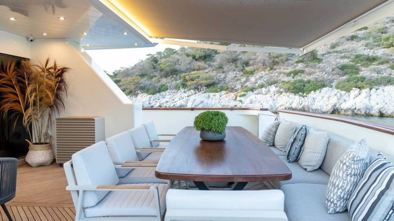 Custom 37M Motor Yacht view 8