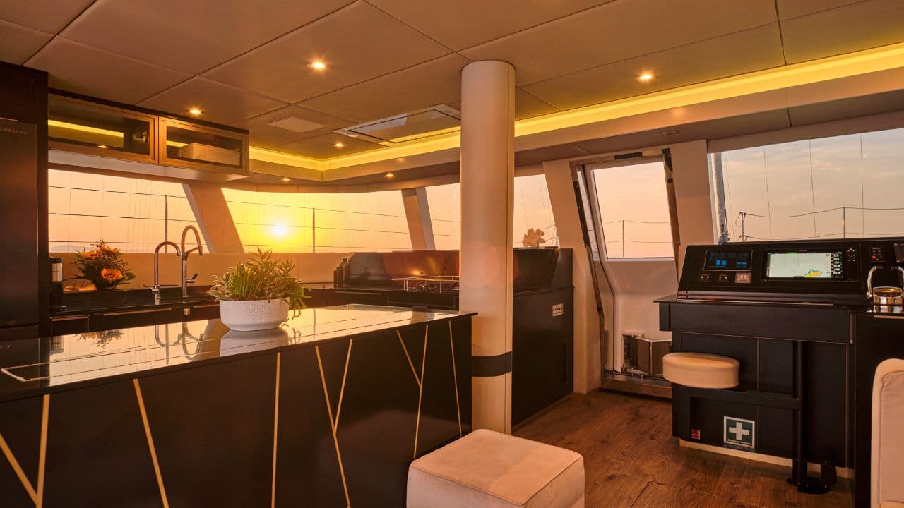 ADARA view 120