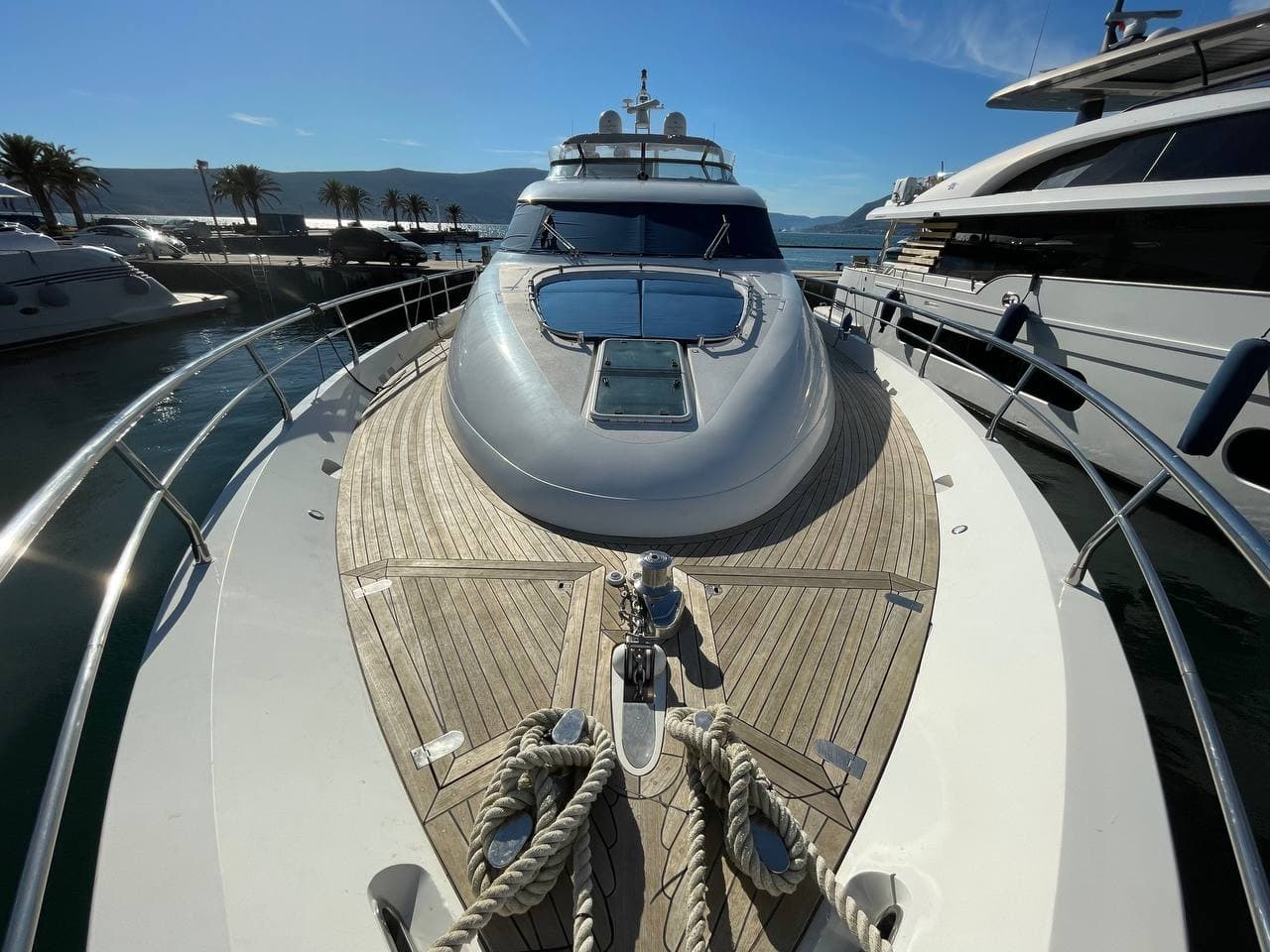 Fairline Squadron 78 view 29