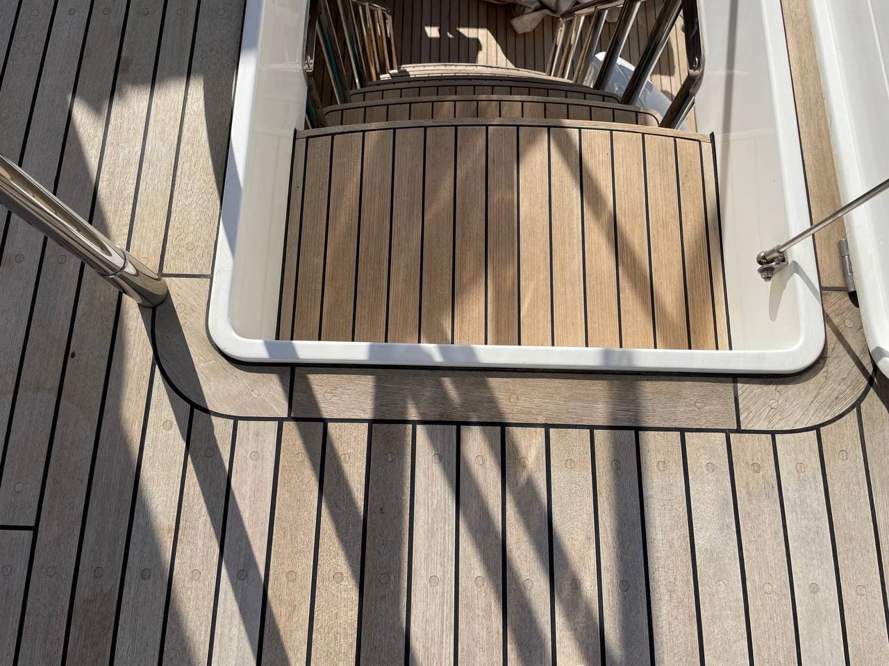 Fairline Squadron 78 view 35