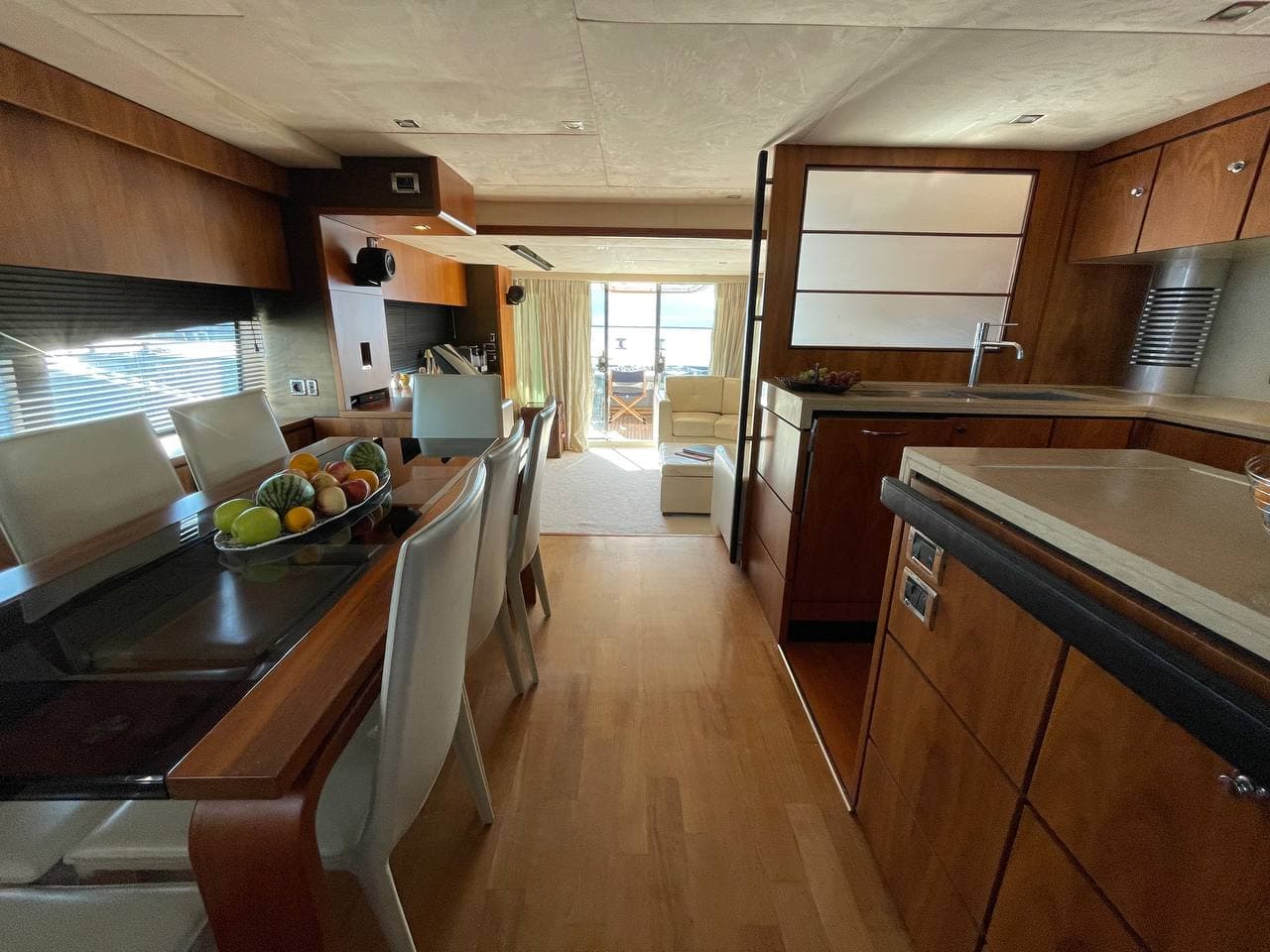 Fairline Squadron 78 view 59