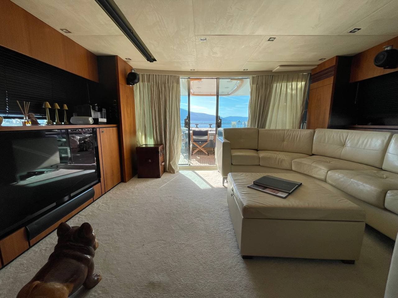Fairline Squadron 78 view 61