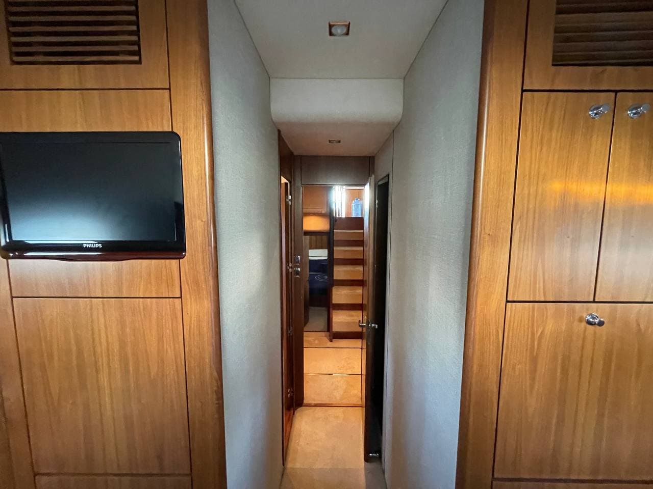 Fairline Squadron 78 view 74