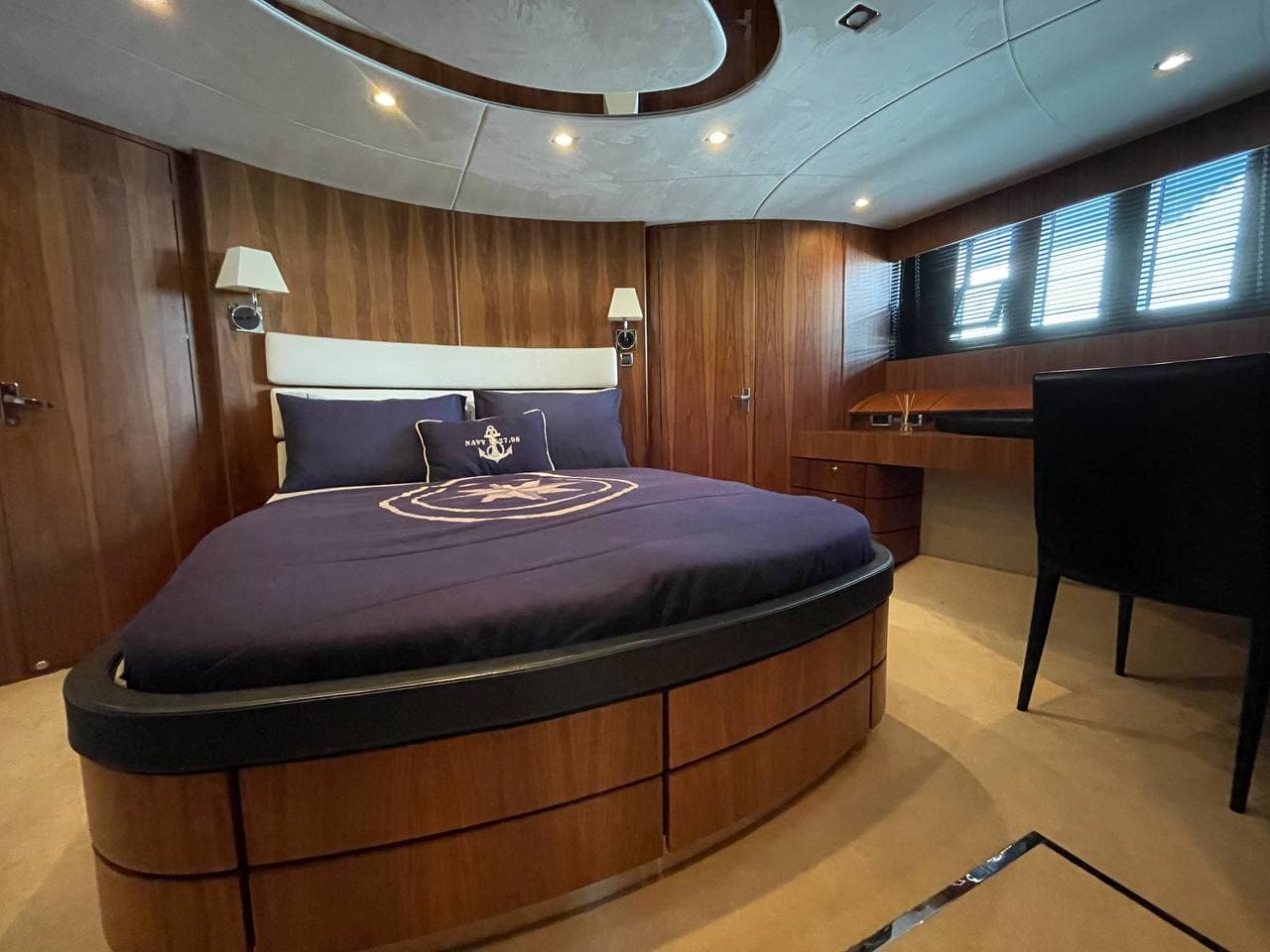 Fairline Squadron 78 view 79