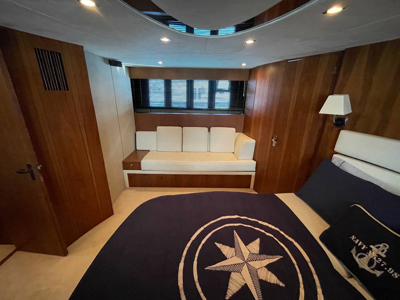 Fairline Squadron 78 view 83