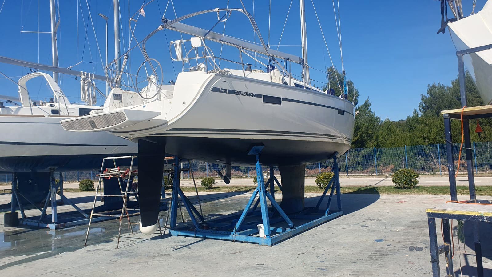 Bavaria Cruiser 37 view 7