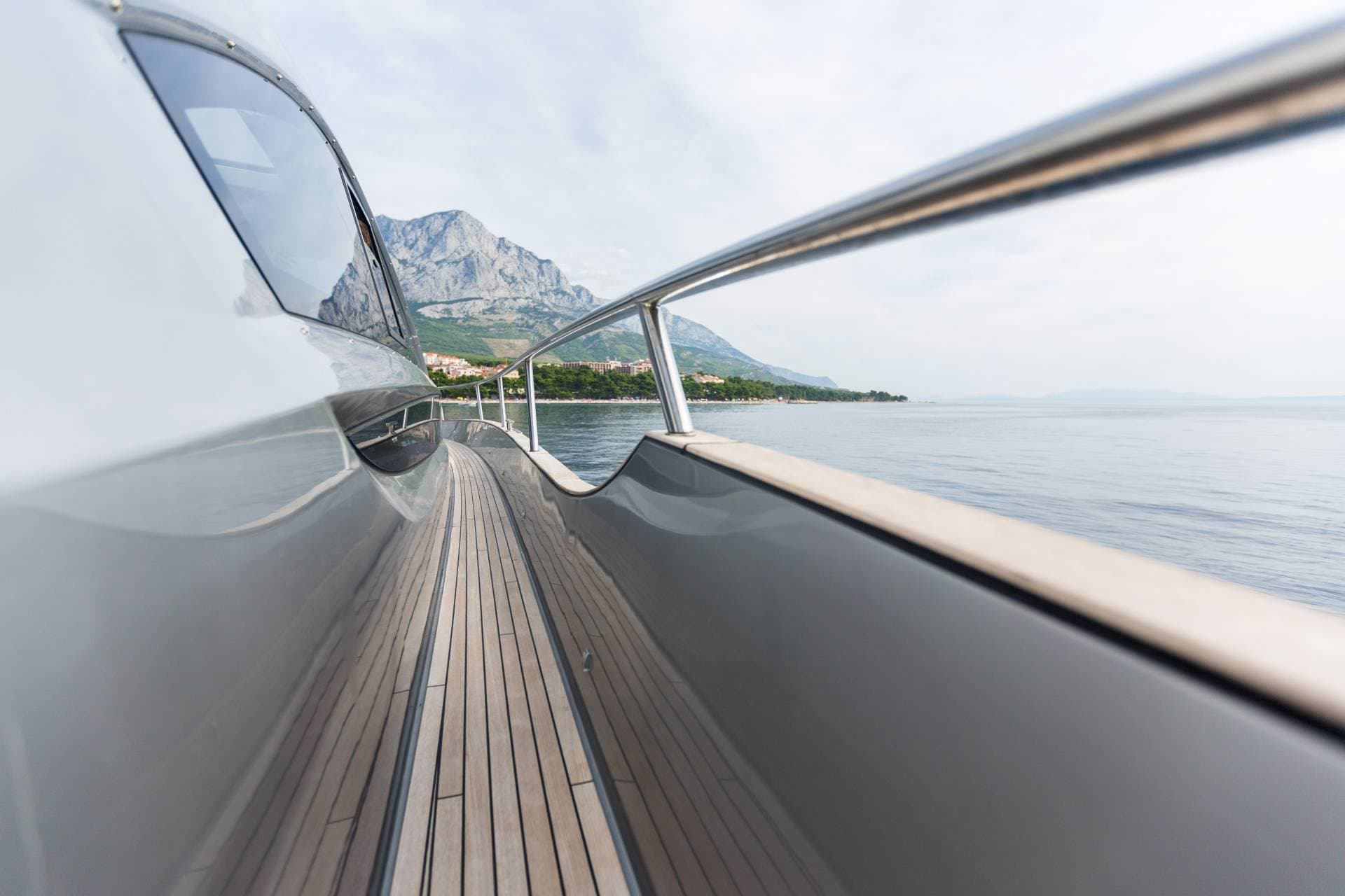 Pearlsea 56 Coupe view 6