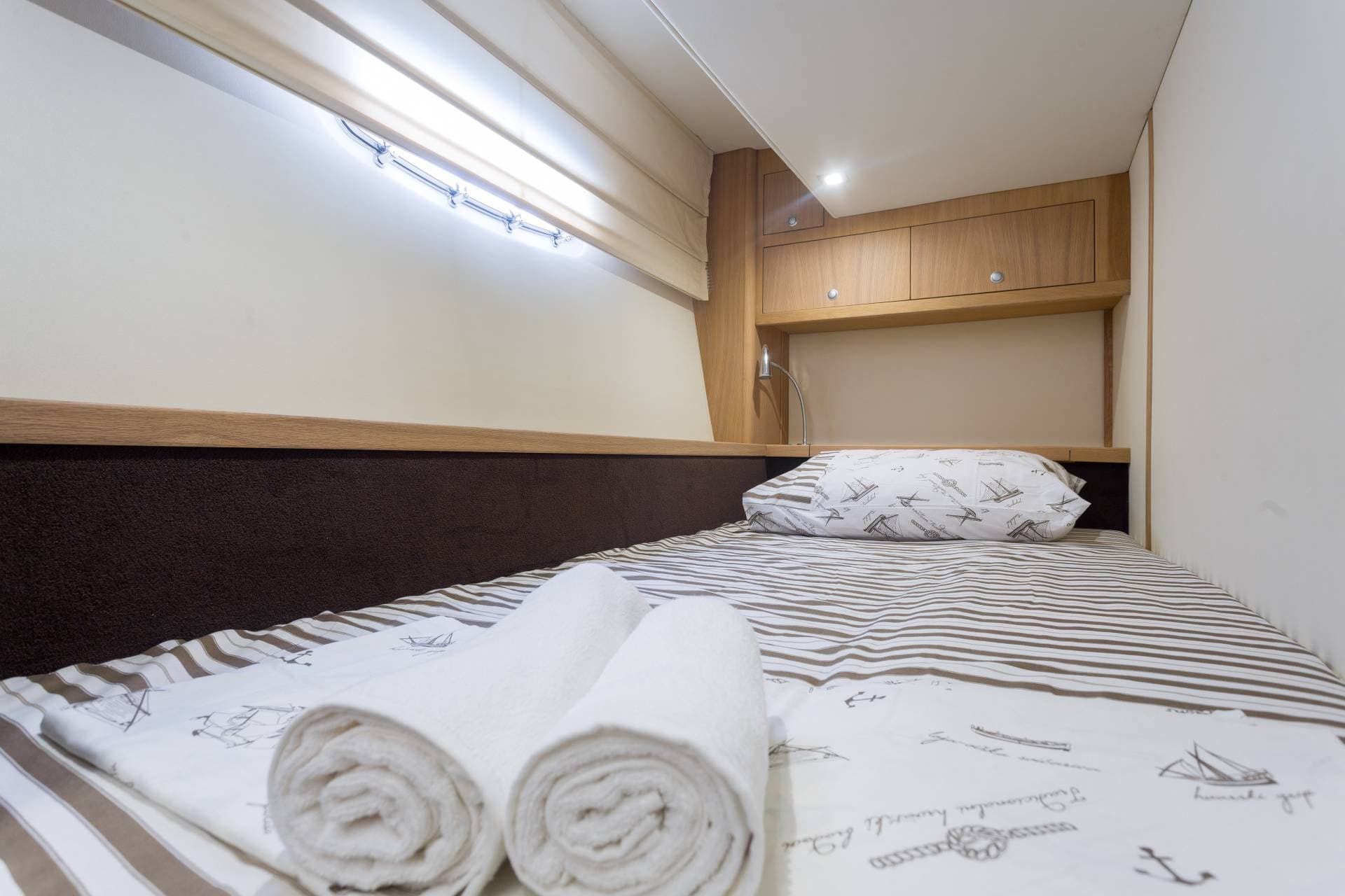 Pearlsea 56 Coupe view 37