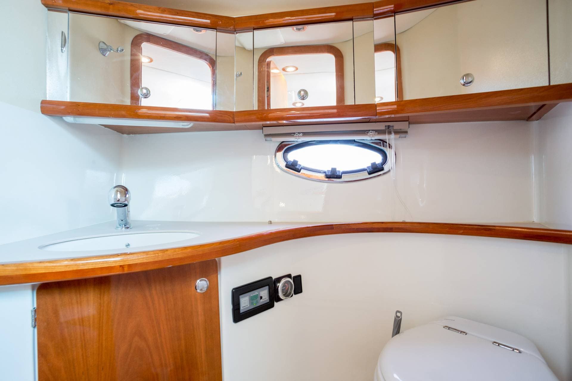 Pearlsea 33 Open view 14