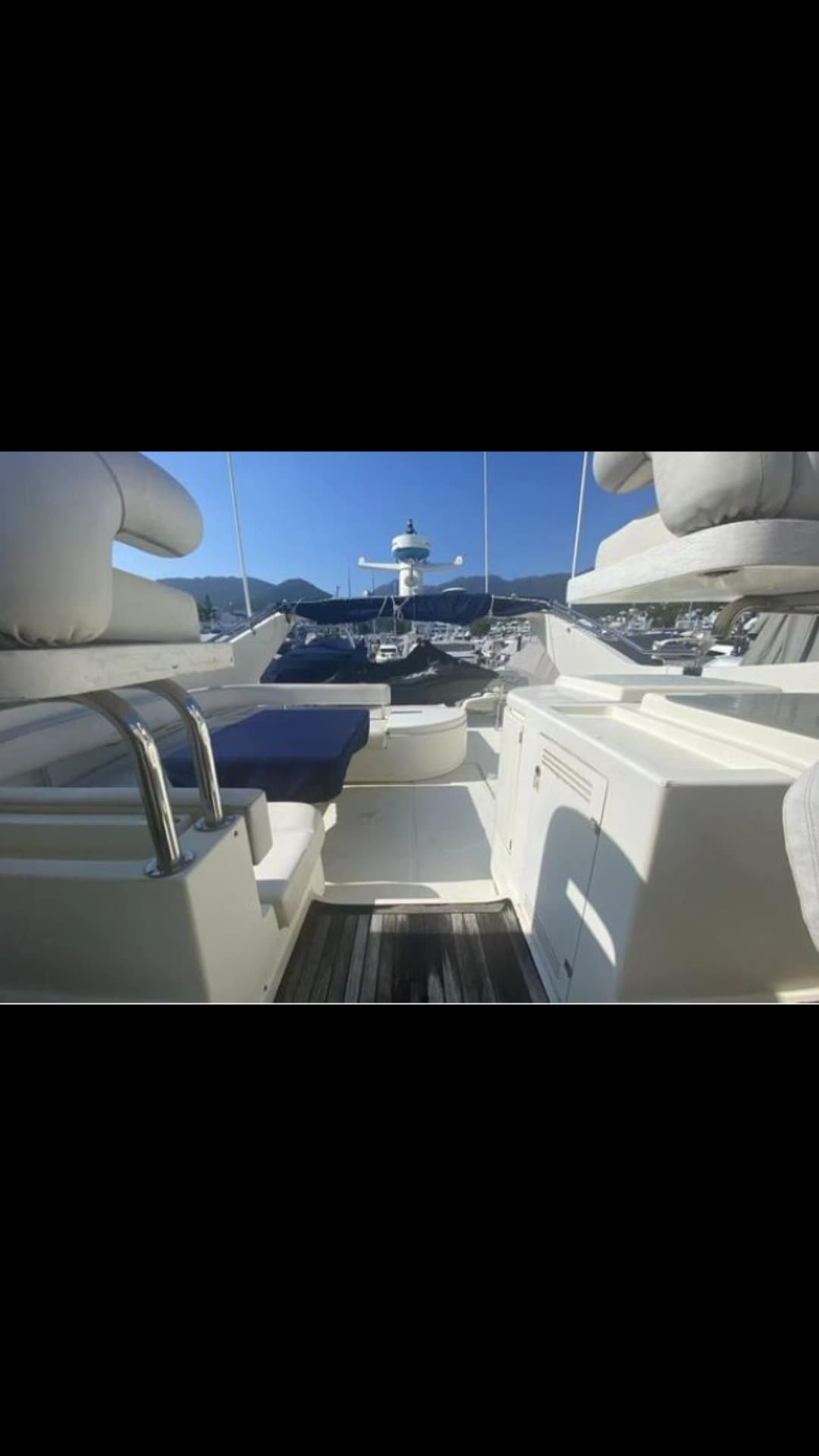 Ferretti 80 Motor Yacht California Princess view 5