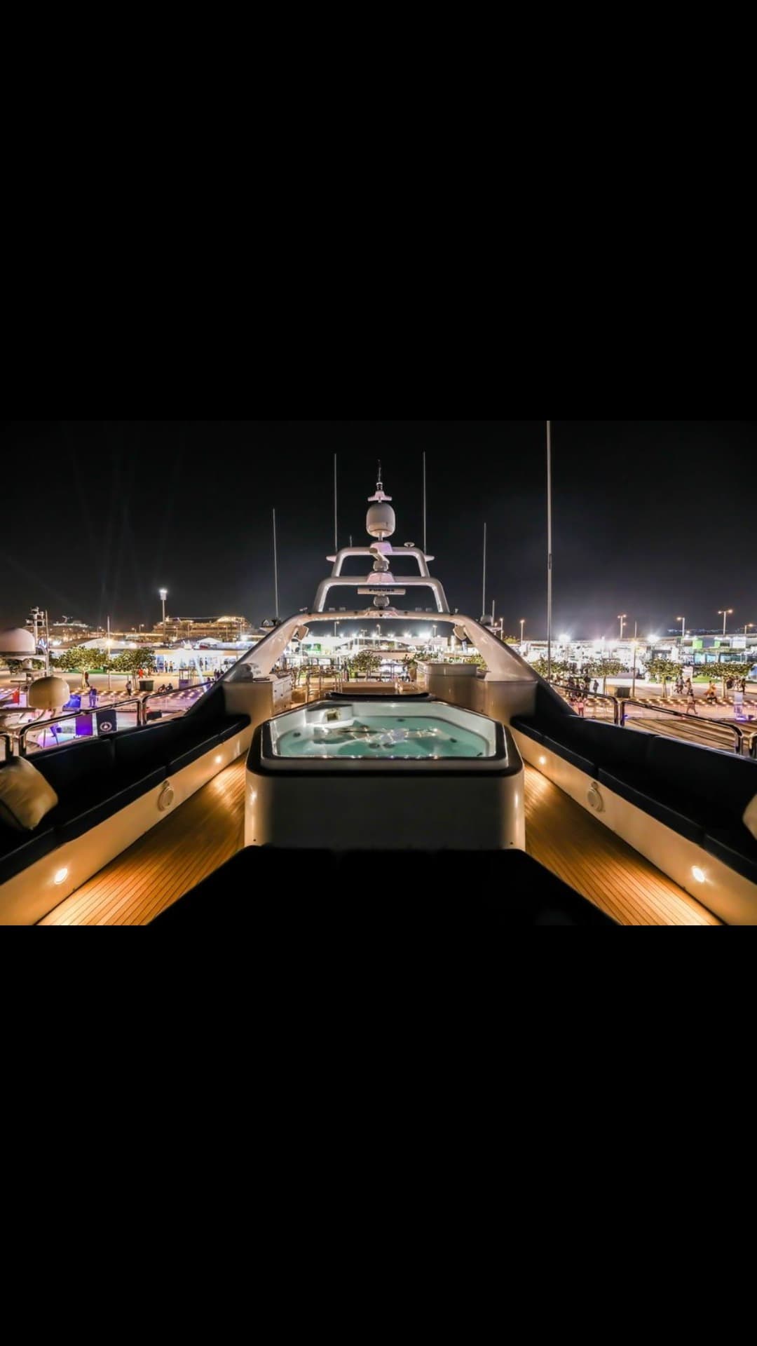 Benetti 115 Classic 35M view 4