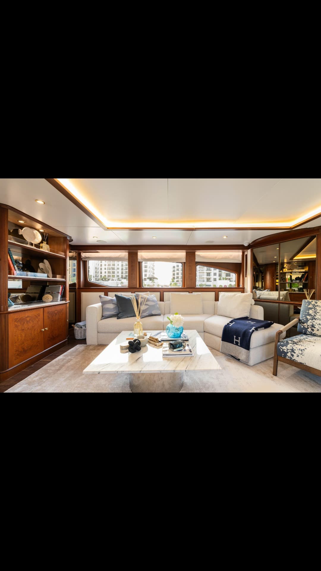 Benetti 115 Classic 35M view 20