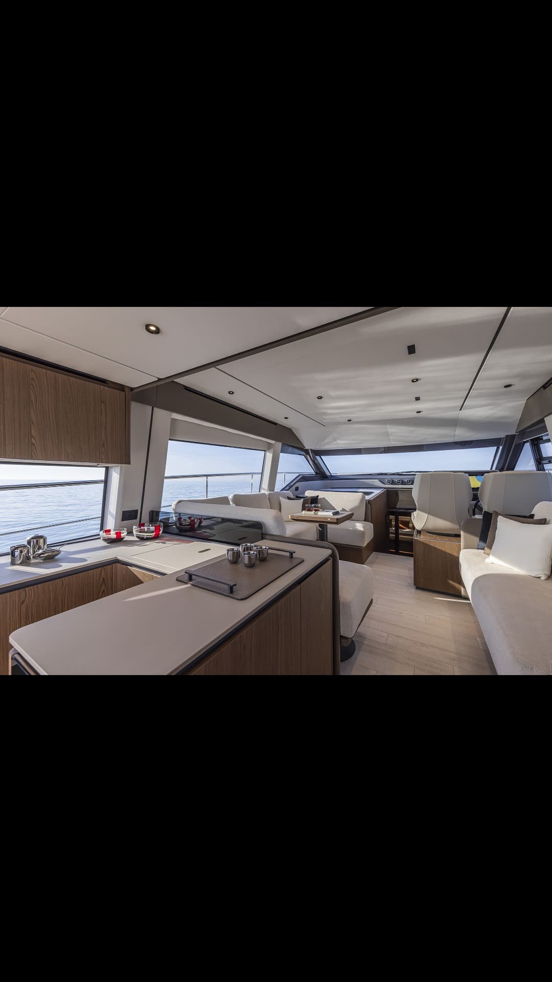 Ferretti Yachts 580 view 14