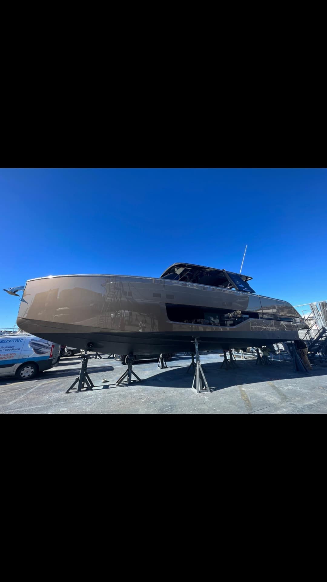 Cranchi 46 Luxury Motor Yacht view 2