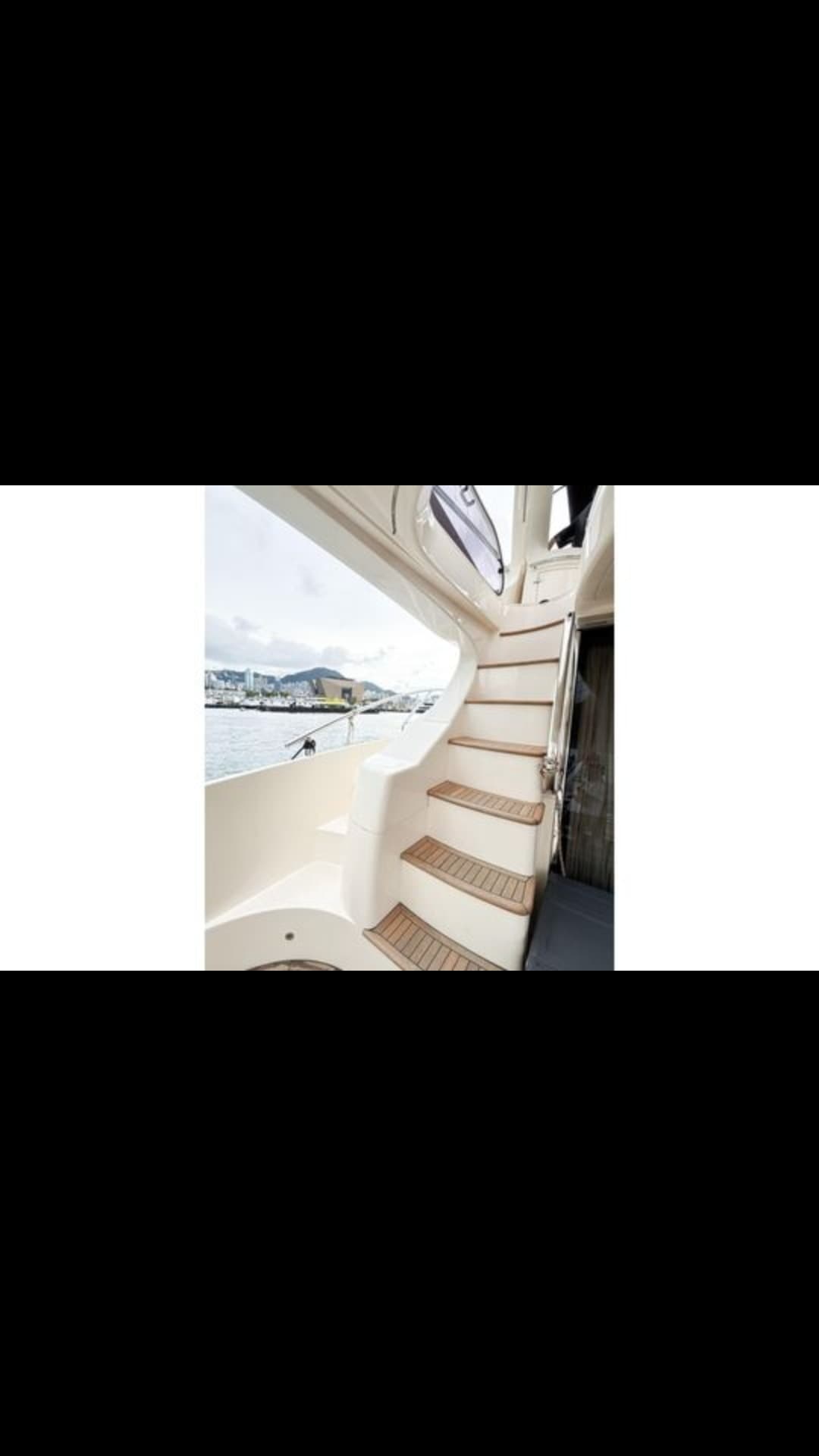 AZIMUT 62E view 3