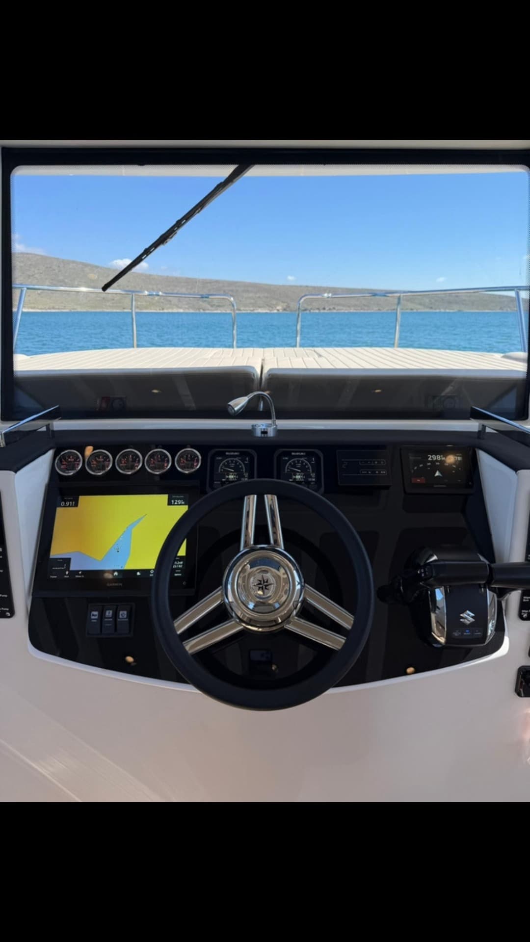 Discovery 30 view 11