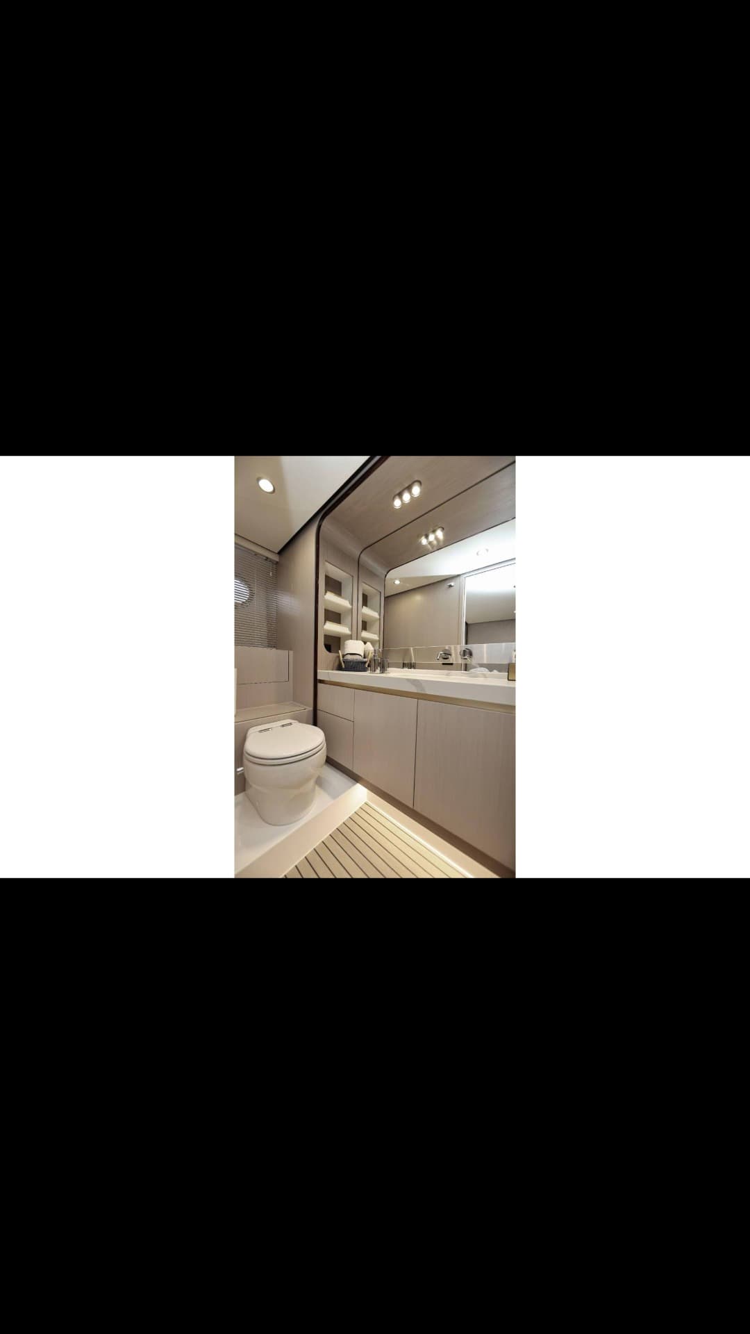 Azimut 60 view 27