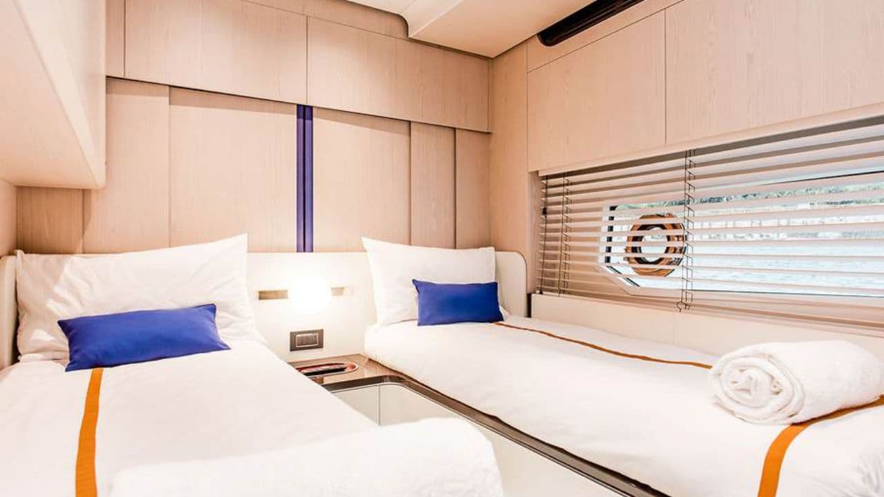 Azimut Grande 25 Metri view 34