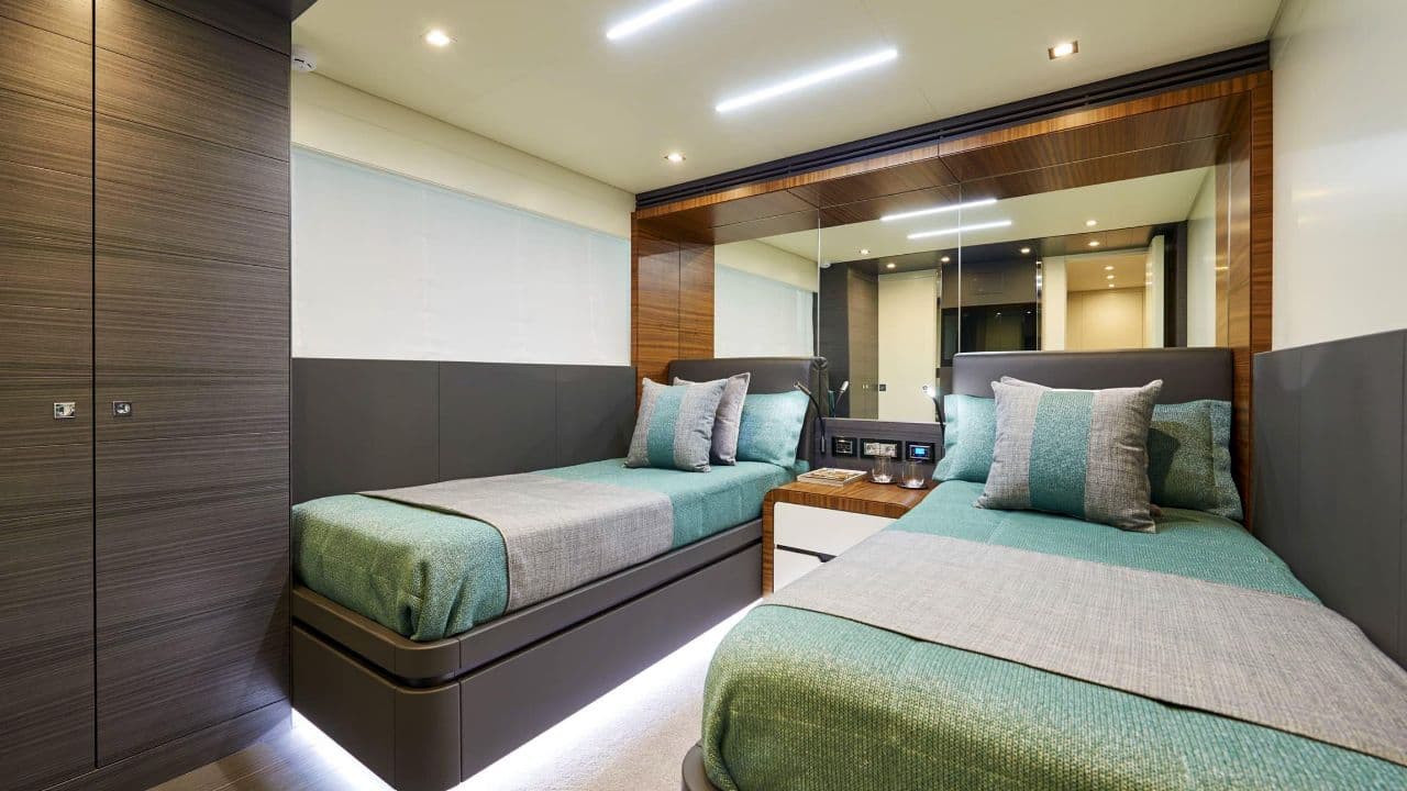 30.5M ASTONDOA CENTURY 100 | 2017 | YACHT FOR SALE view 19