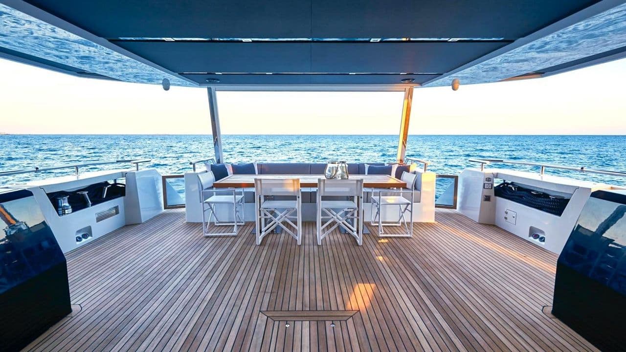 30.5M ASTONDOA CENTURY 100 | 2017 | YACHT FOR SALE view 11