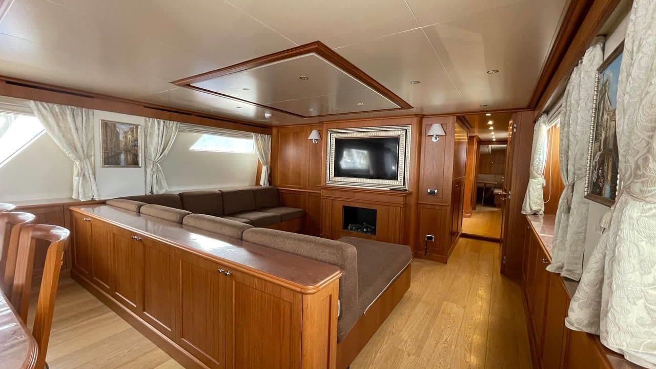 HEESEN 83 view 8