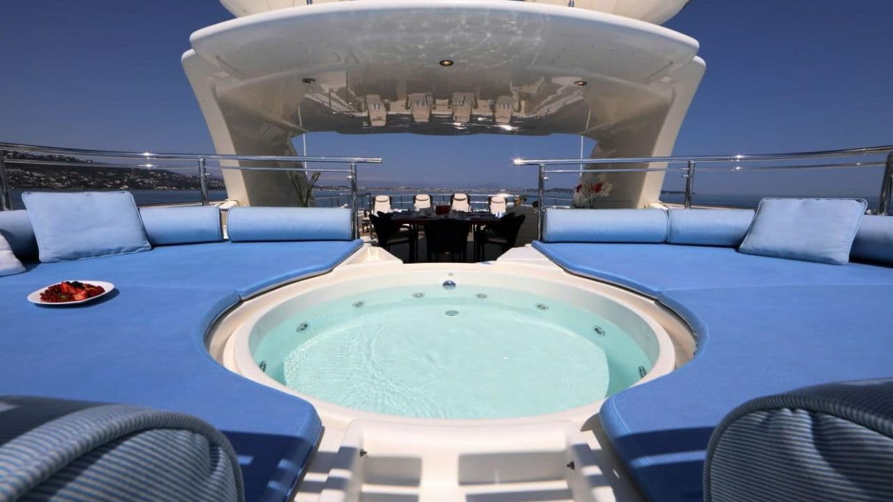 SIMA | CRN CL 128 Motor Yacht for Sale view 10