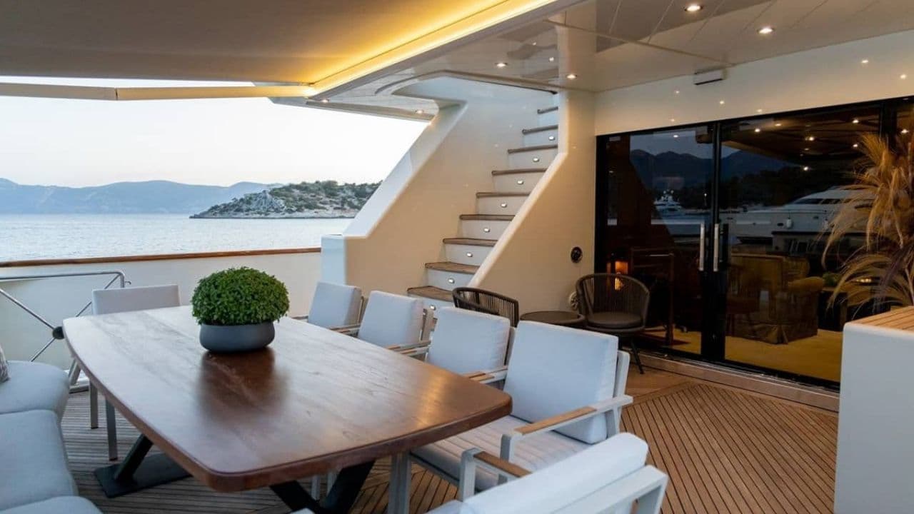 Custom 37M Motor Yacht view 10