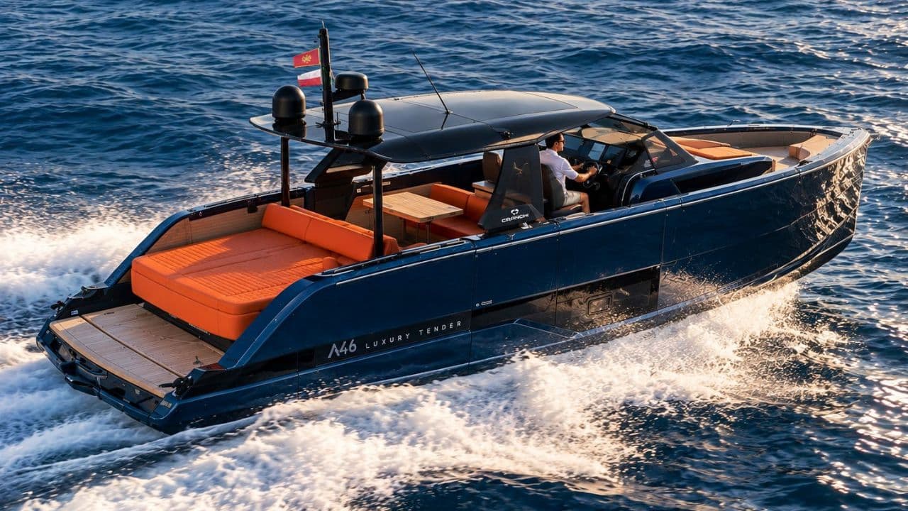 Cranchi A46 Luxury Tender view 2
