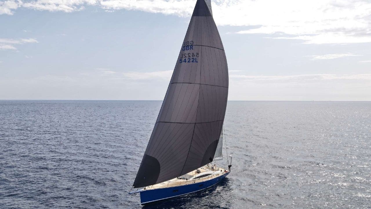 AMINIKA view 17